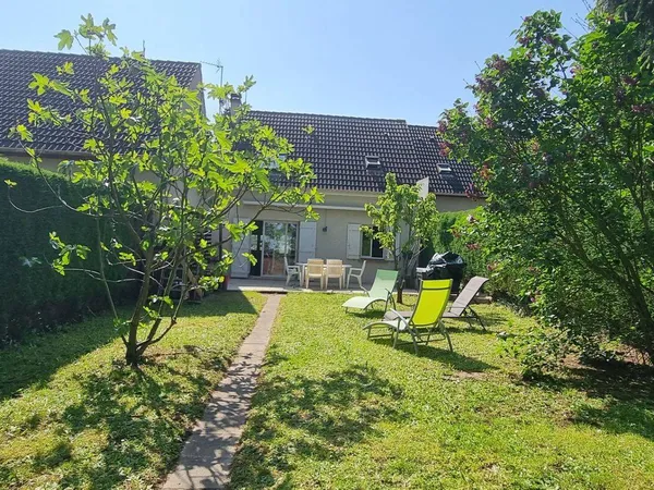 Maison 5 pièces 102 m² 
