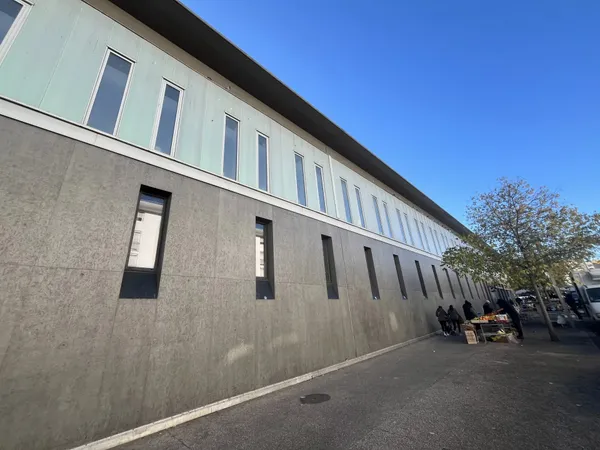 A LOUER, BUREAUX, SURFACE 167 m² ENVIRON, + 3 PARKINGS PRIVATIFS SECTEUR NICE OUEST 