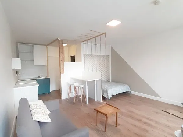 F1 bis 31 m² - Voiron (rue de la Plotière) 