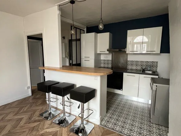 Appartement hyper centre 