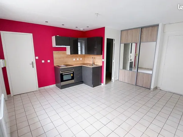 Appartement T2 rénové - Rez-de-chaussée - Cairon (10 min de Caen) 