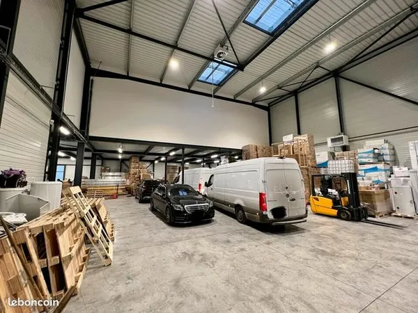 Local commercial 1524 m² 