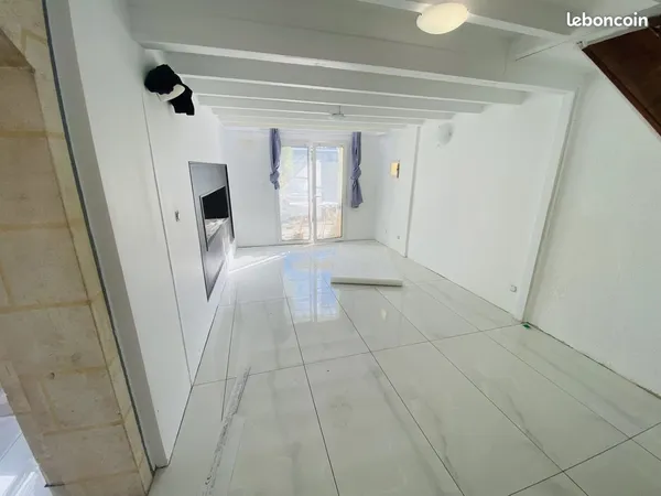 Maison entierement refaite 