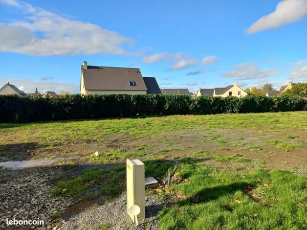 Terrain 568 m² Lanvallay 
