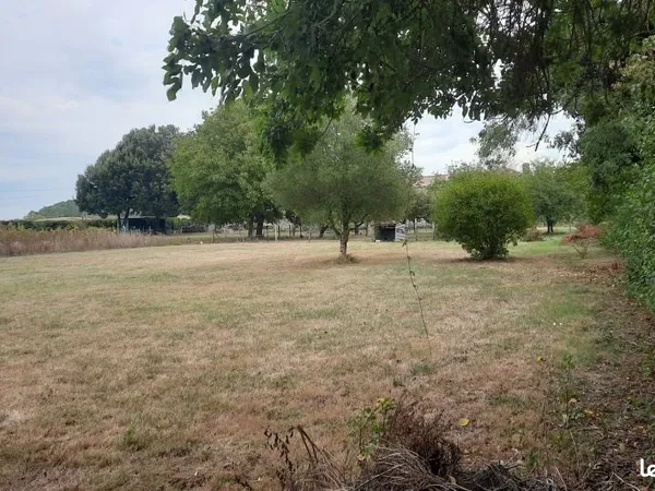 Terrain 360 m² Le Barp 