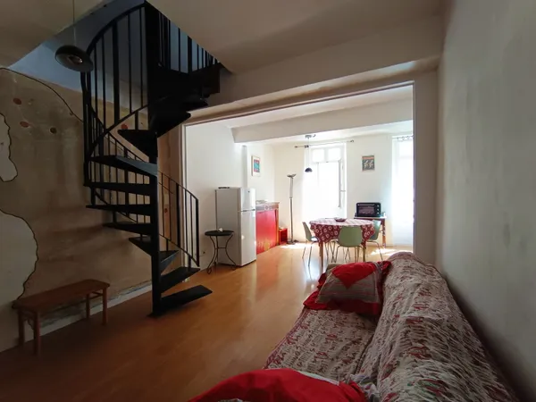 Vends appartement 63m² en duplex au centre historique de Céret 