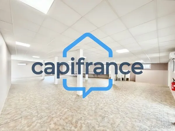 Bureaux 201 m² 
