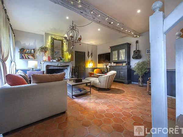 Maison 6 pièces 167 m² 