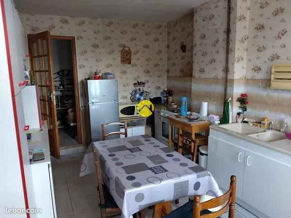 Maison 2 pièces 64 m² 