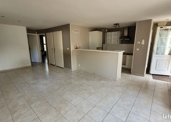 Appartement 3 pièces 63 m² 