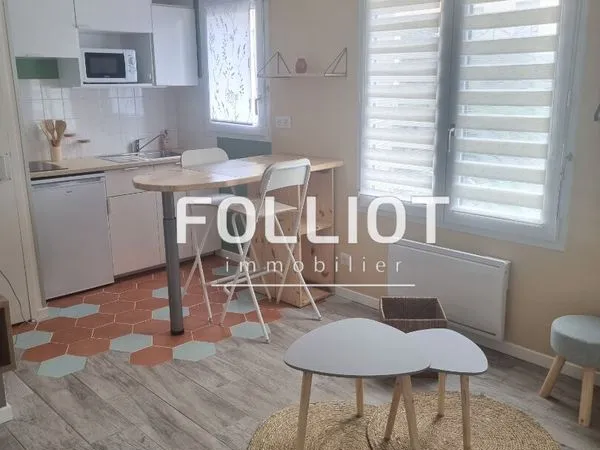 Studio 1 pièce 20 m² 