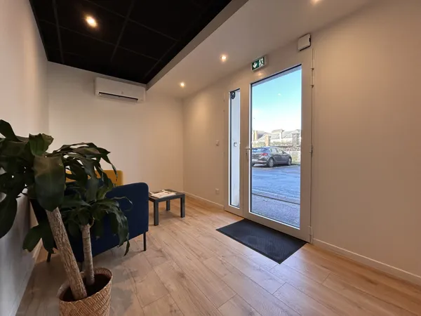 Local commercial 