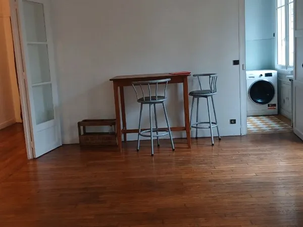 Appartement meublé F2/F3 