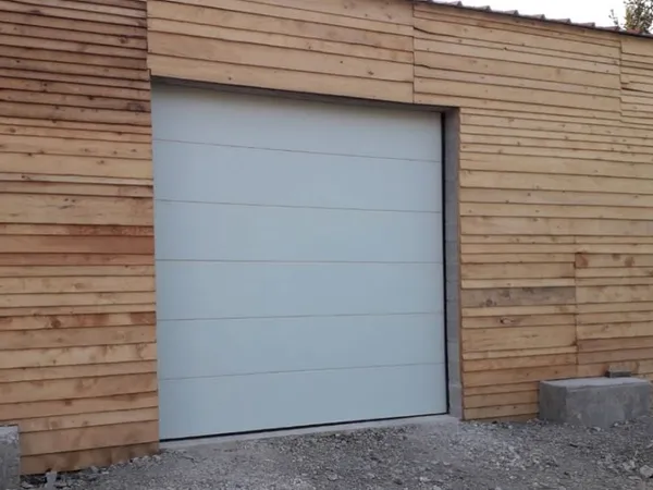Immobilier professionnel Location Chabanière  150m² 750€