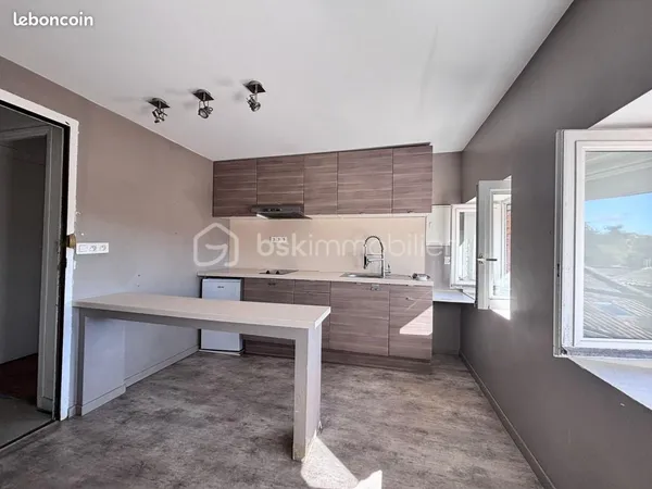 Loft 2 pièces 44 m² 