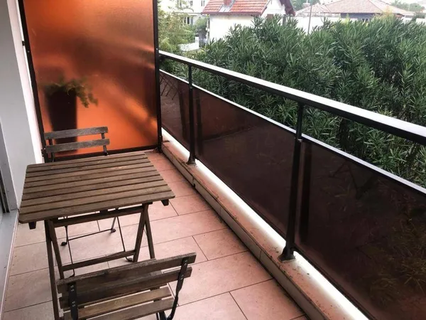 Studio 1 pièce 24 m² 