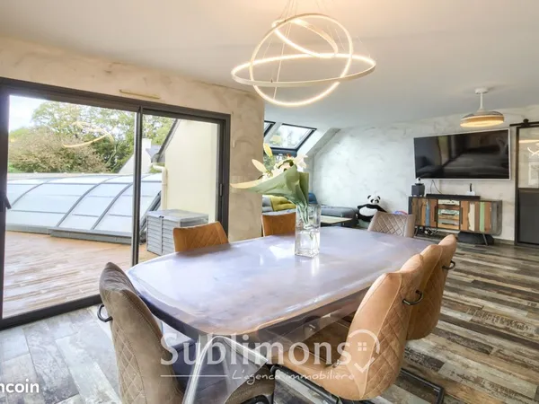 Maison 8 pièces 167 m² 
