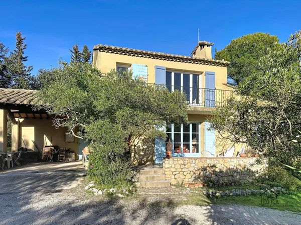 Maison 5 pièces 121 m² 