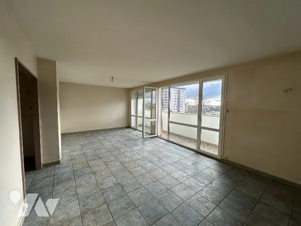Appartement 4 pièces 80 m² 