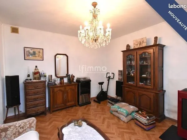 Maison 5 pièces 106 m² 
