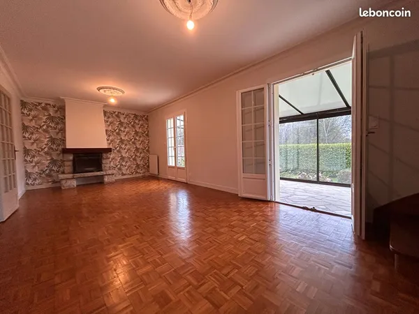 Propriété 6 pièces 99 m² 