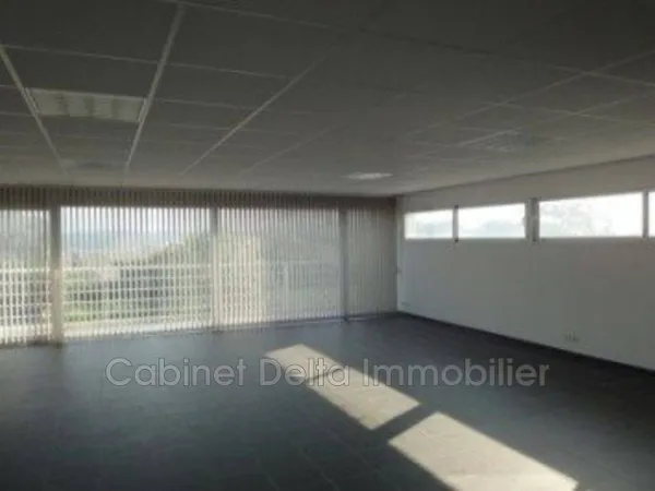 Bureaux 50 m² 