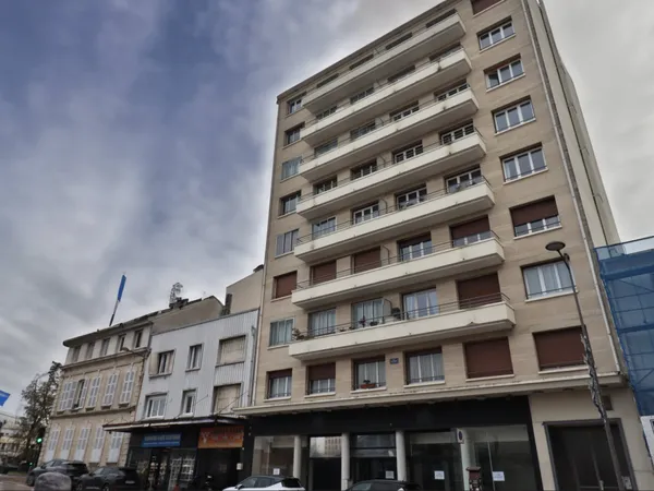 APPARTEMENT T4 - GARE 