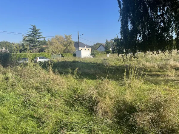 Terrain 868 m² 