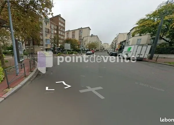Local commercial 436 m² 