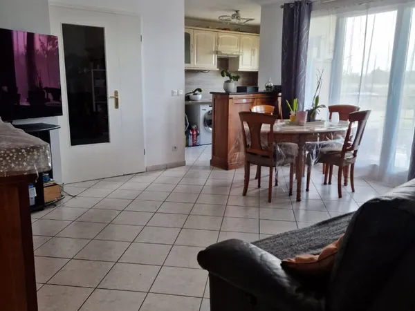 À vendre : Appartement 3 pièces à Saint Ouen L'Aumône 