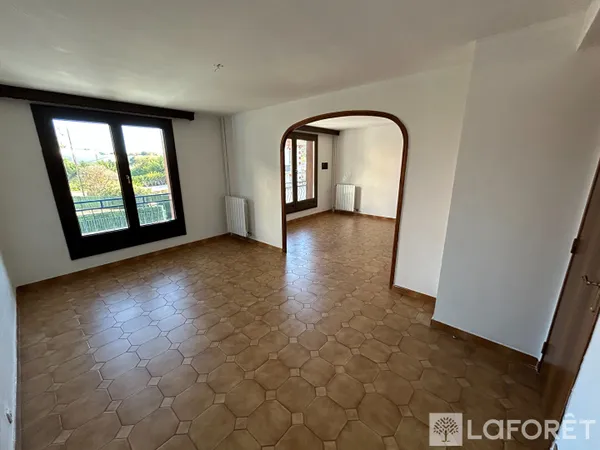 Appartement 4 pièces 80 m² 