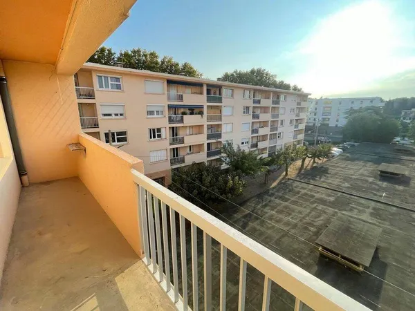 Appartement 4 pièces 65 m² 