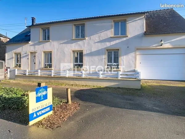 Maison 11 pièces 210 m² 