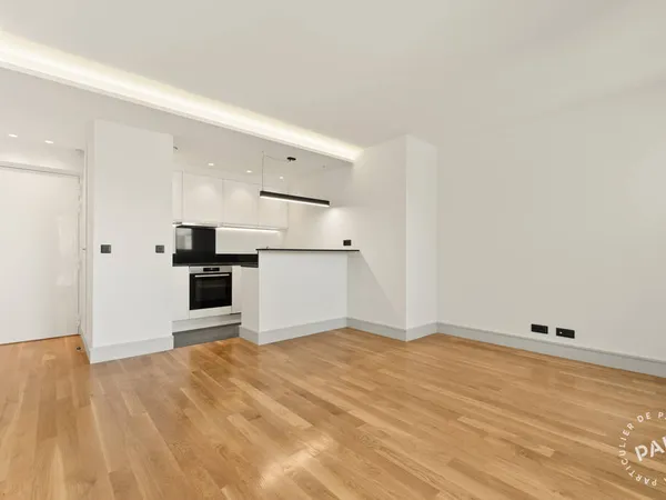 Studio 1 pièce 31 m² 