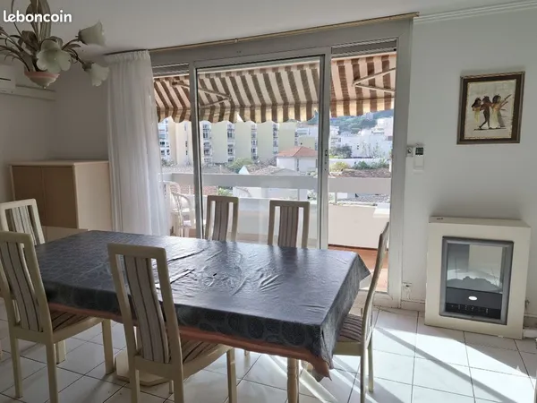 OPPORTUNITÉ RARE - T5 de 86 m² - DERNIER ÉTAGE - GARAGE PRIVATIF Résidence Marseillveyre, 