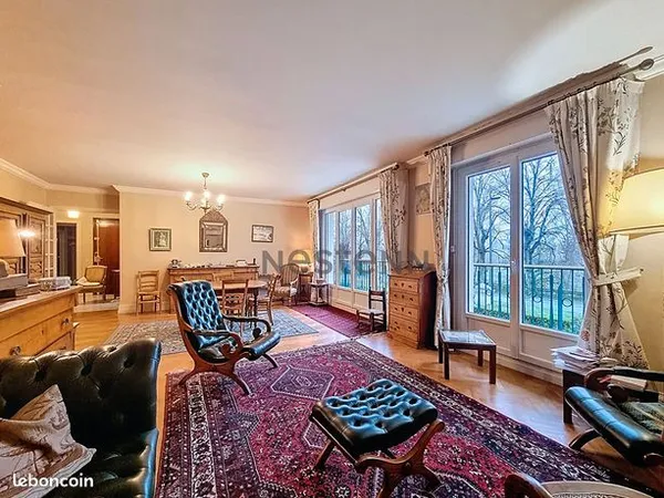 Appartement 5 pièces 129 m² 