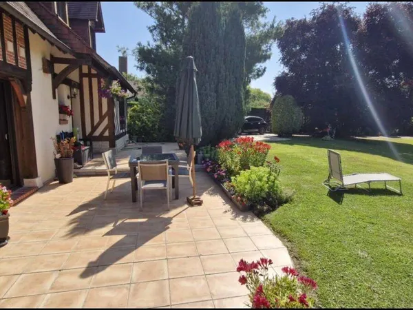 Maison 5 pièces 145 m² 
