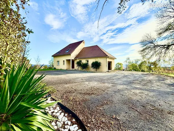 Maison 7 pièces 172 m² 