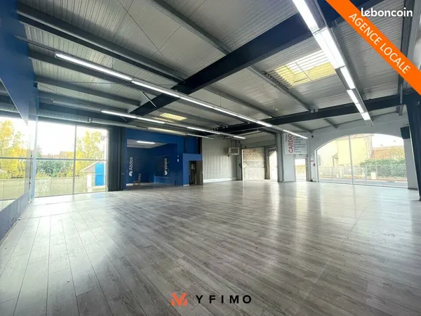 Local commercial 662 m² 