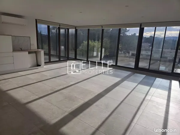 Local commercial 40 m² Grasse 