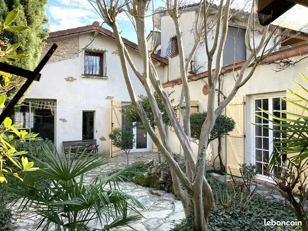 Maison 7 pièces 206 m² 