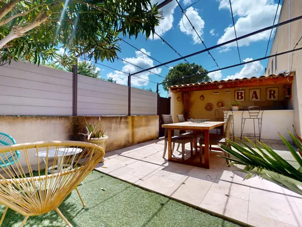 Maison plein pied avec jardin privatif 