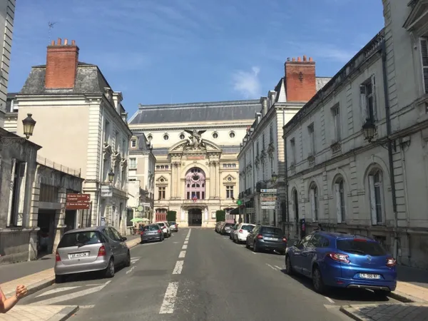 Maison Vente Tours 8p 180m² 890000€