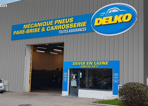 Local commercial 380 m² 