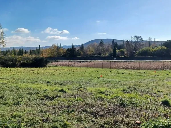 Terrain 750 m² Montelimar 