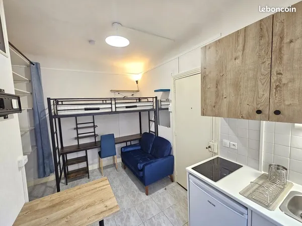 Location studio - 11m² - Croisement Ordener-Championnet 75018 Paris 