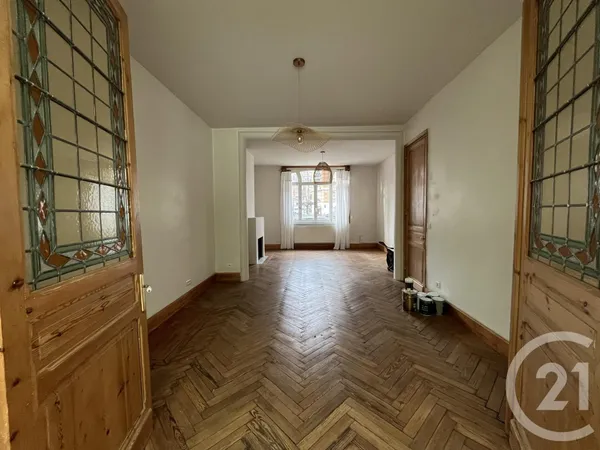 Maison 5 pièces 158 m² 