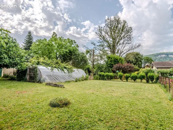 Terrain 307 m² Annemasse 