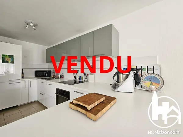 Appartement 4 pièces 80 m² 