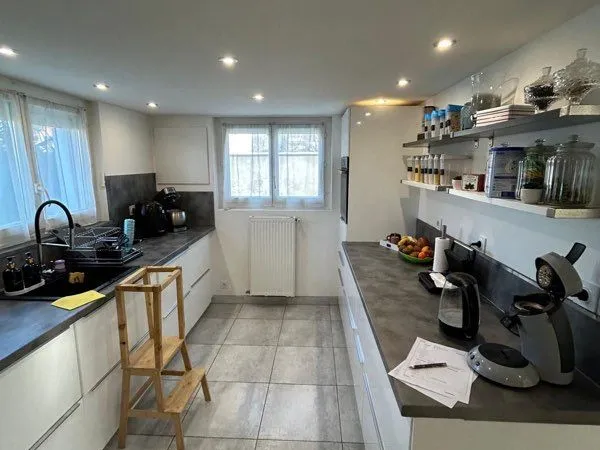 Grande maison familiale à louer - 4 chambres - jardin - Tarbes 